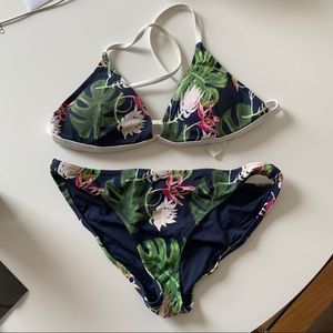Wear lively bikini